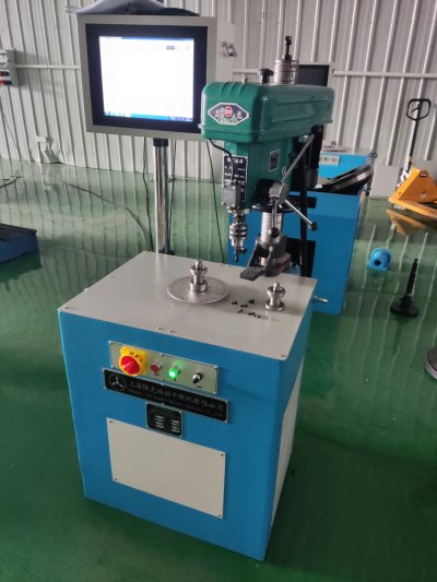 HLD-0.5/1.6/5型单面立式平衡机